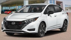 2025 Nissan Versa SR