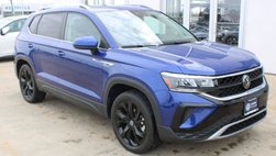 2023 Volkswagen Taos SE 4Motion