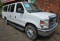 2012 Ford E-Series E-350 XLT