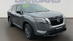 2024 Nissan Pathfinder S