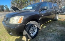 2004 Nissan Titan SE
