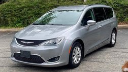 2017 Chrysler Pacifica Touring L FWD
