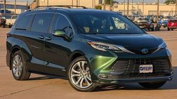 2021 Toyota Sienna Platinum 7-Passenger