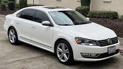 2015 Volkswagen Passat SE