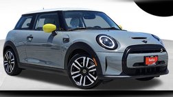 2023 MINI Hardtop Cooper SE