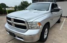2019 Ram Ram Pickup 1500 Classic SLT