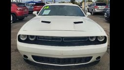 2016 Dodge Challenger SXT