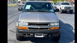 2002 Chevrolet S-10 LS