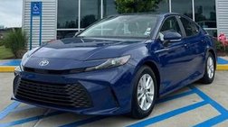 2026 Toyota Camry LE FWD