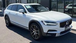 2020 Volvo V90 Cross Country T6