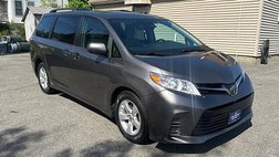 2018 Toyota Sienna LE