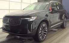 2025 Volvo XC90 B5 Plus Bright Theme 7P