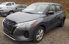 2023 Nissan Kicks S