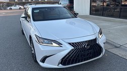 2025 Lexus ES 300h Luxury