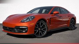 2023 Porsche Panamera 4
