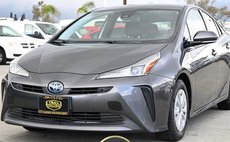 2020 Toyota Prius XLE