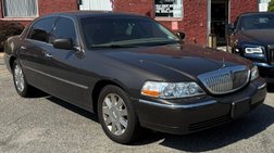 2005 Lincoln Town Car Signature Limited