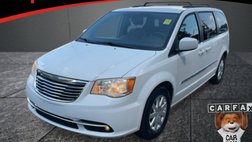 2014 Chrysler Town and Country Touring