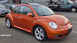 2010 Volkswagen New Beetle Base PZEV