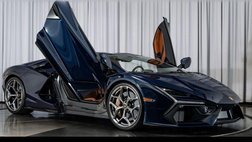 2025 Lamborghini Revuelto Base