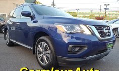 2020 Nissan Pathfinder S