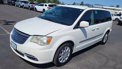 2013 Chrysler Town and Country Touring