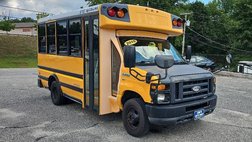 2015 Ford E-Series E-350 SD