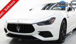 2022 Maserati Ghibli Modena Q4