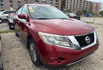 2016 Nissan Pathfinder SV
