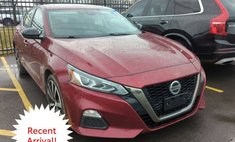 2022 Nissan Altima 2.5 SR