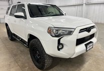2022 Toyota 4Runner SR5