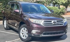 2011 Toyota Highlander SE