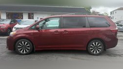 2019 Toyota Sienna LE 7-Passenger