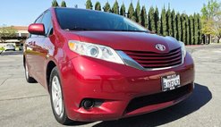 2017 Toyota Sienna LE
