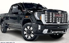 2025 GMC Sierra 3500HD Denali