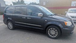 2014 Chrysler Town and Country 30th Anniversary