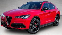 2025 Alfa Romeo Stelvio Base