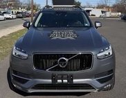 2017 Volvo XC90 T6 Momentum