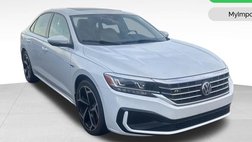 2020 Volkswagen Passat R-Line