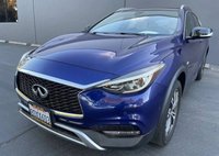 2017 Infiniti QX30 Premium