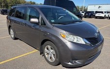 2014 Toyota Sienna LE