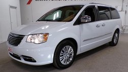 2015 Chrysler Town and Country Touring-L