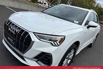 2024 Audi Q3 quattro S line Prem Plus 45 TFSI