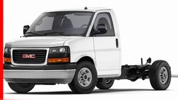 2025 GMC Savana 3500