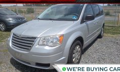 2010 Chrysler Town and Country LX