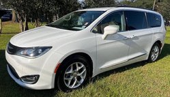 2017 Chrysler Pacifica Touring Plus