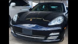 2013 Porsche Panamera 4