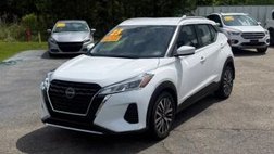 2023 Nissan Kicks SV
