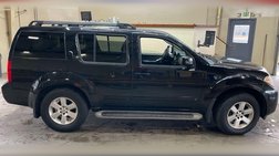 2011 Nissan Pathfinder SV