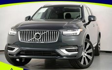 2022 Volvo XC90 Recharge T8 Inscription 6P